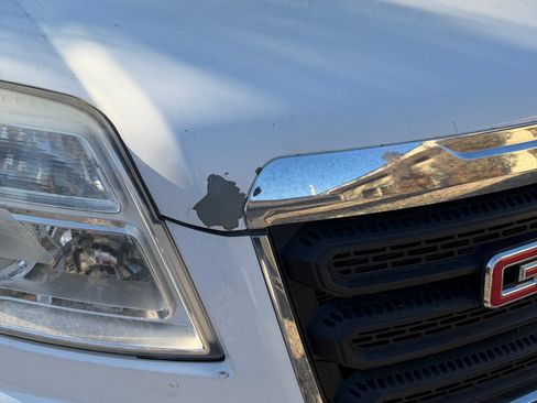 Used 2016 GMC Terrain SLE image 10