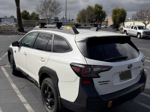 Used 2022 Subaru Outback Wilderness w/ Wilderness Package image 10