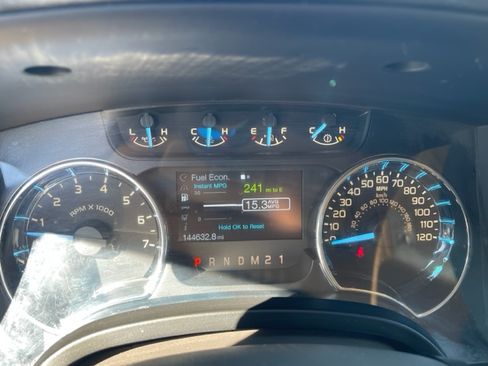 Used 2011 Ford F150 XLT w/ XLT Convenience Pkg image 9