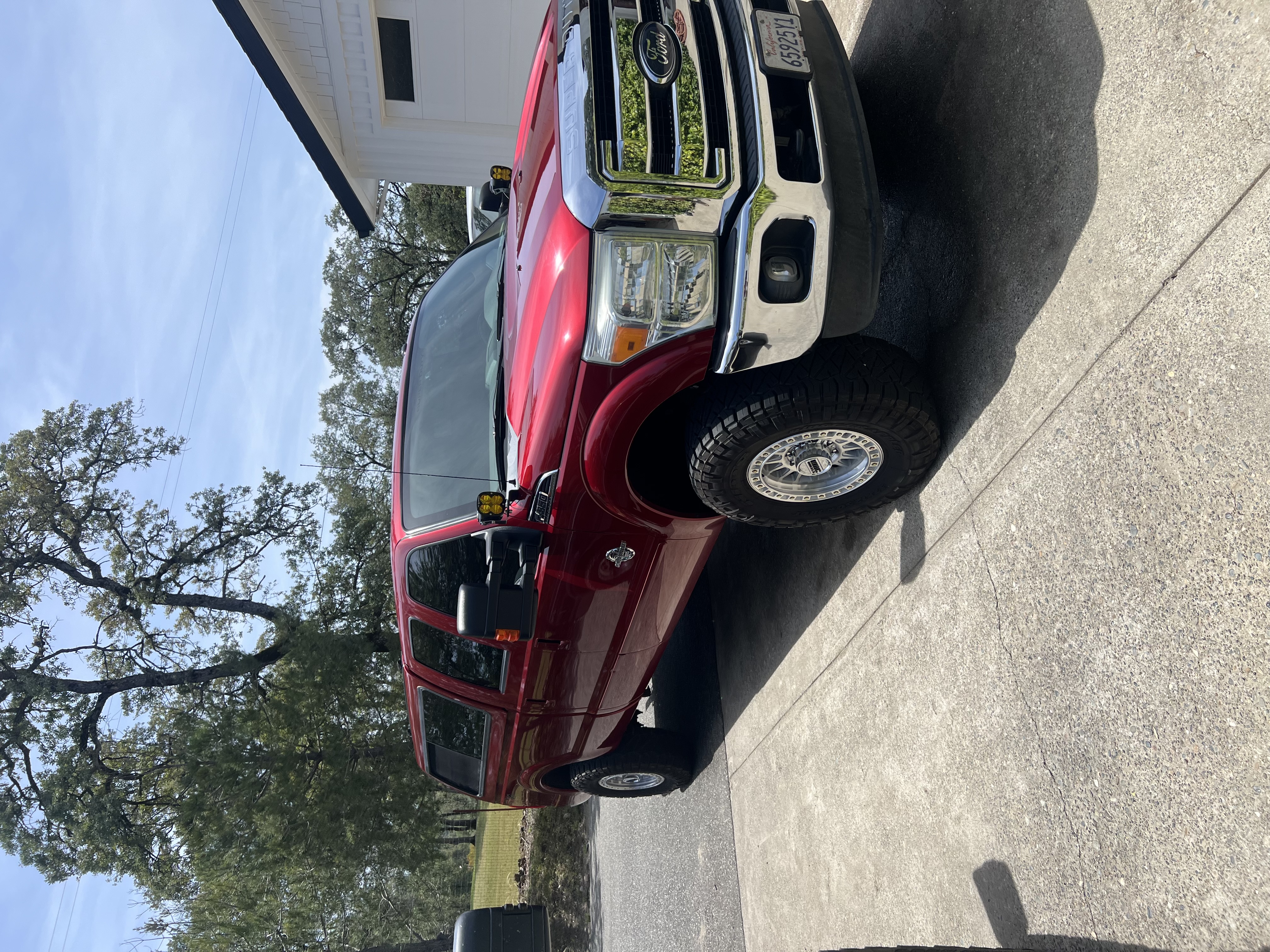 Used 2016 Ford F350 Lariat w/ Lariat Ultimate Package AWD/4WD image 2