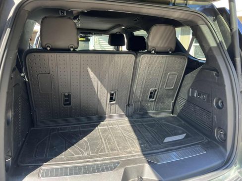 Used 2024 Chevrolet Tahoe Z71 w/ Z71 Off-Road Package image 16