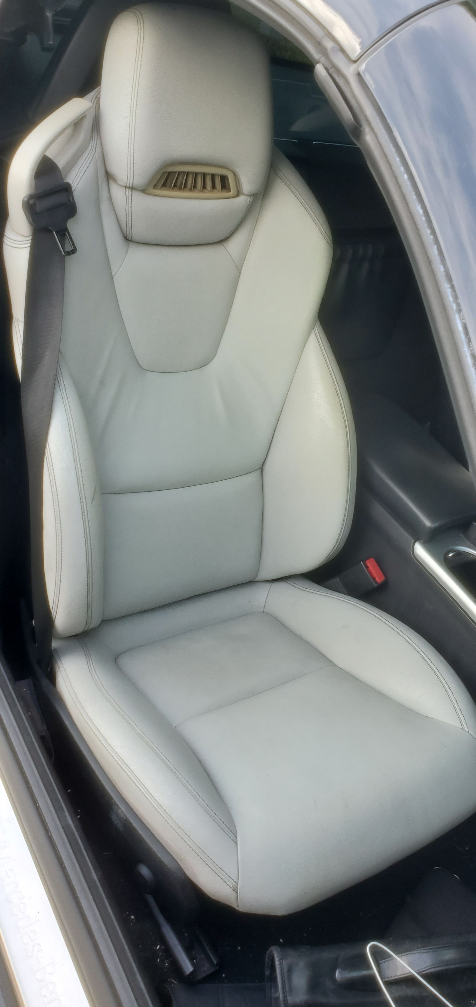 Used 2012 Mercedes-Benz SLK 350 image 6