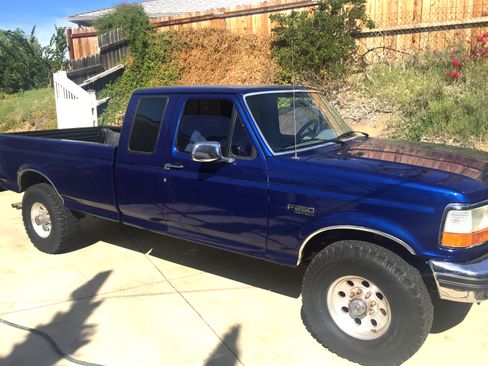 Used 1997 Ford F250 4x4 SuperCab Heavy Duty image 1