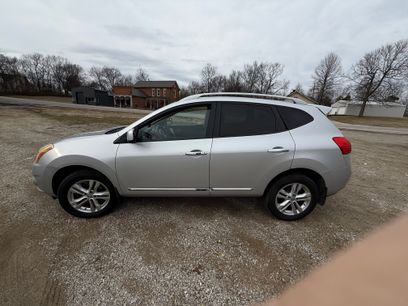 Used 2013 Nissan Rogue SV