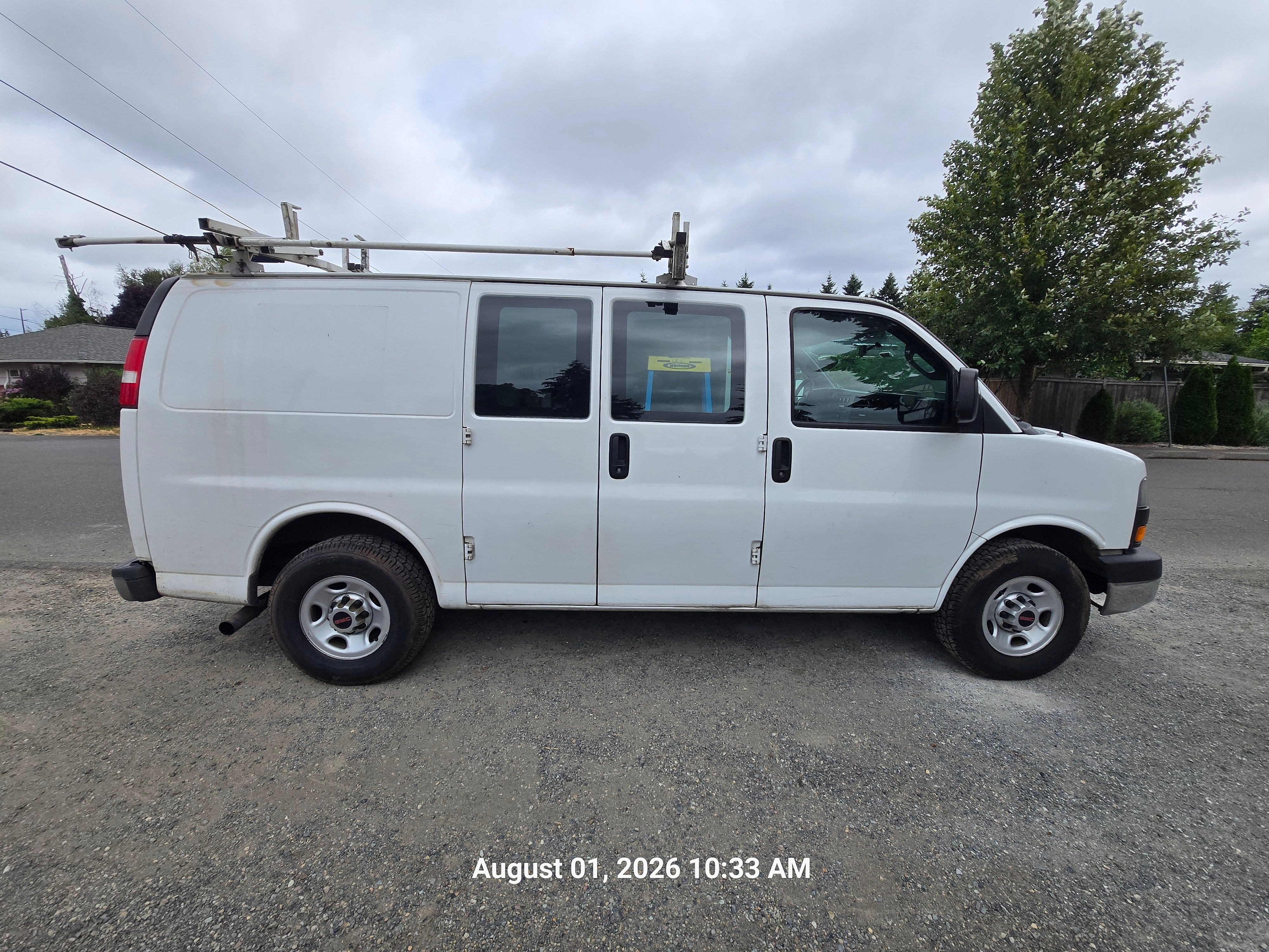 Used 2016 GMC Savana 2500 RWD image 6