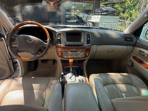 Used 2006 Lexus LX 470 4WD image 14
