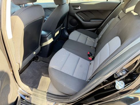 Used 2016 Kia Forte LX image 5