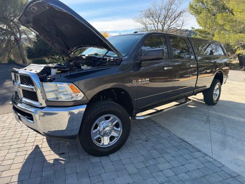 Used 2016 RAM 2500 SLT image 2