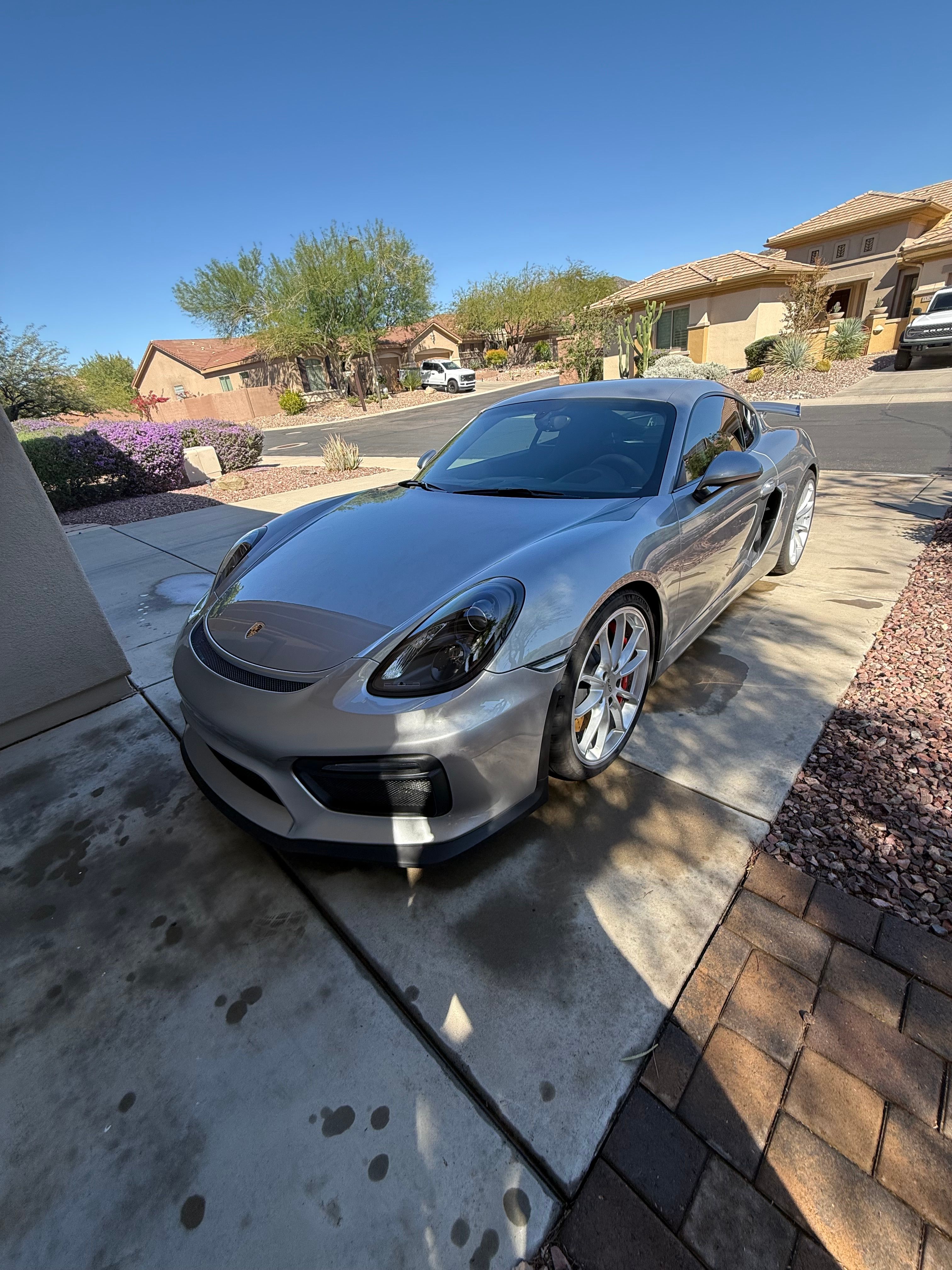 Used 2016 Porsche Cayman GT4 RWD image 10