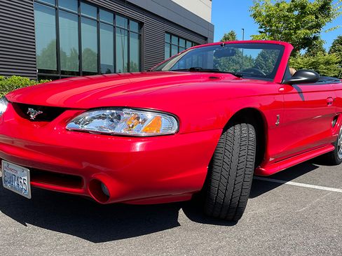 Used 1994 Ford Mustang GT image 8