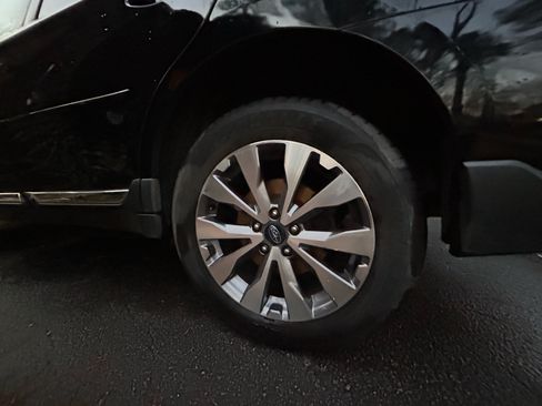 Used 2018 Subaru Outback 3.6R Touring image 8