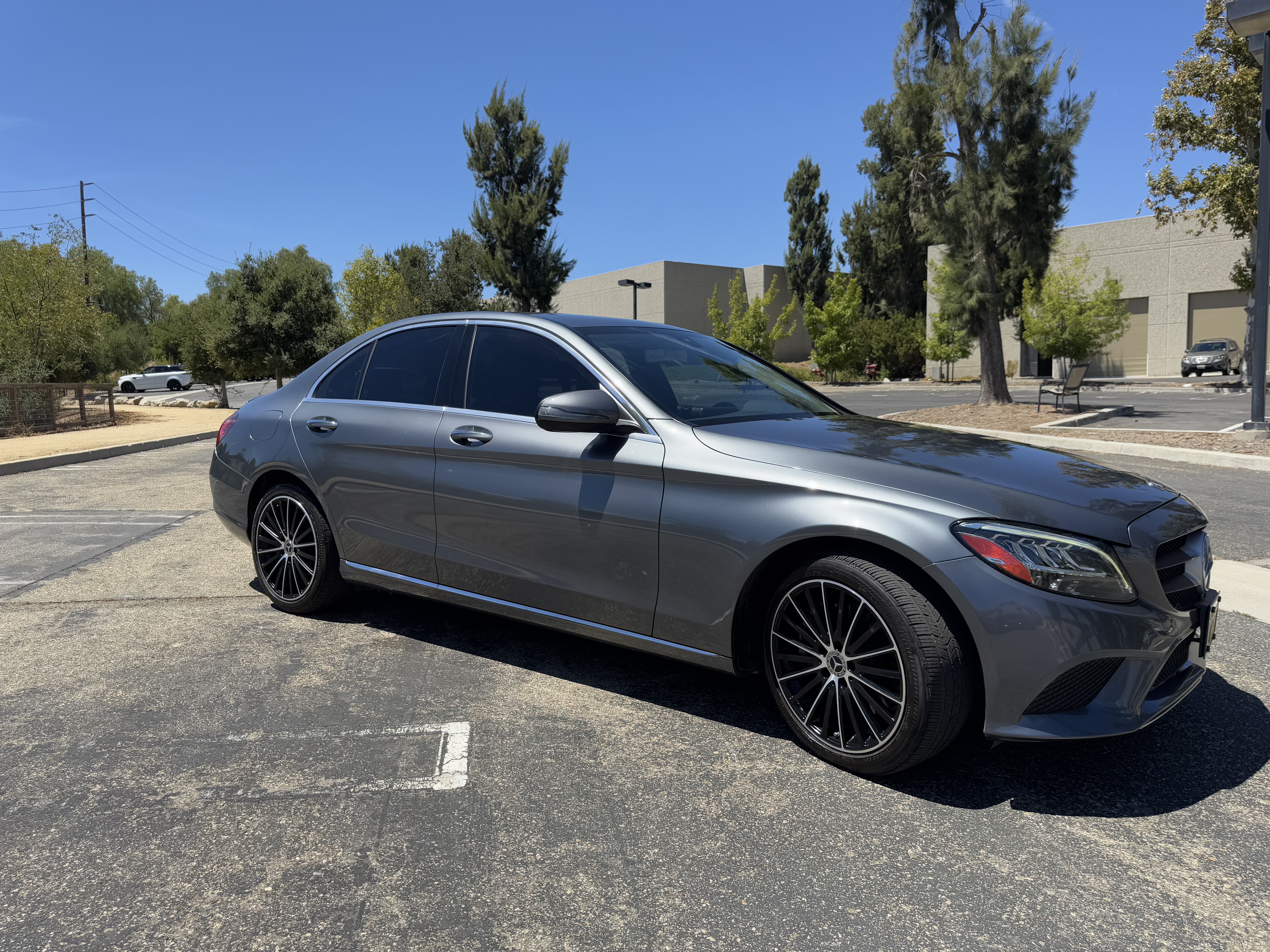 Used 2019 Mercedes-Benz C 300 Sedan image 9