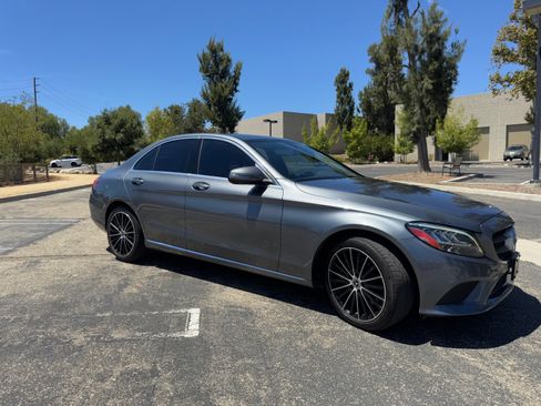 Used 2019 Mercedes-Benz C 300 Sedan image 9