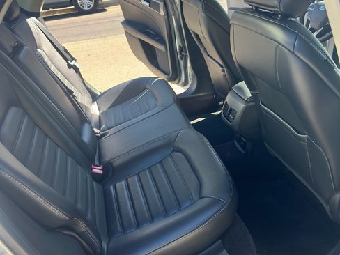 Used 2017 Ford Fusion Energi SE image 18