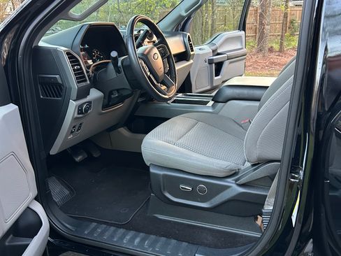 Used 2018 Ford F150 XLT w/ Equipment Group 301A Mid image 8