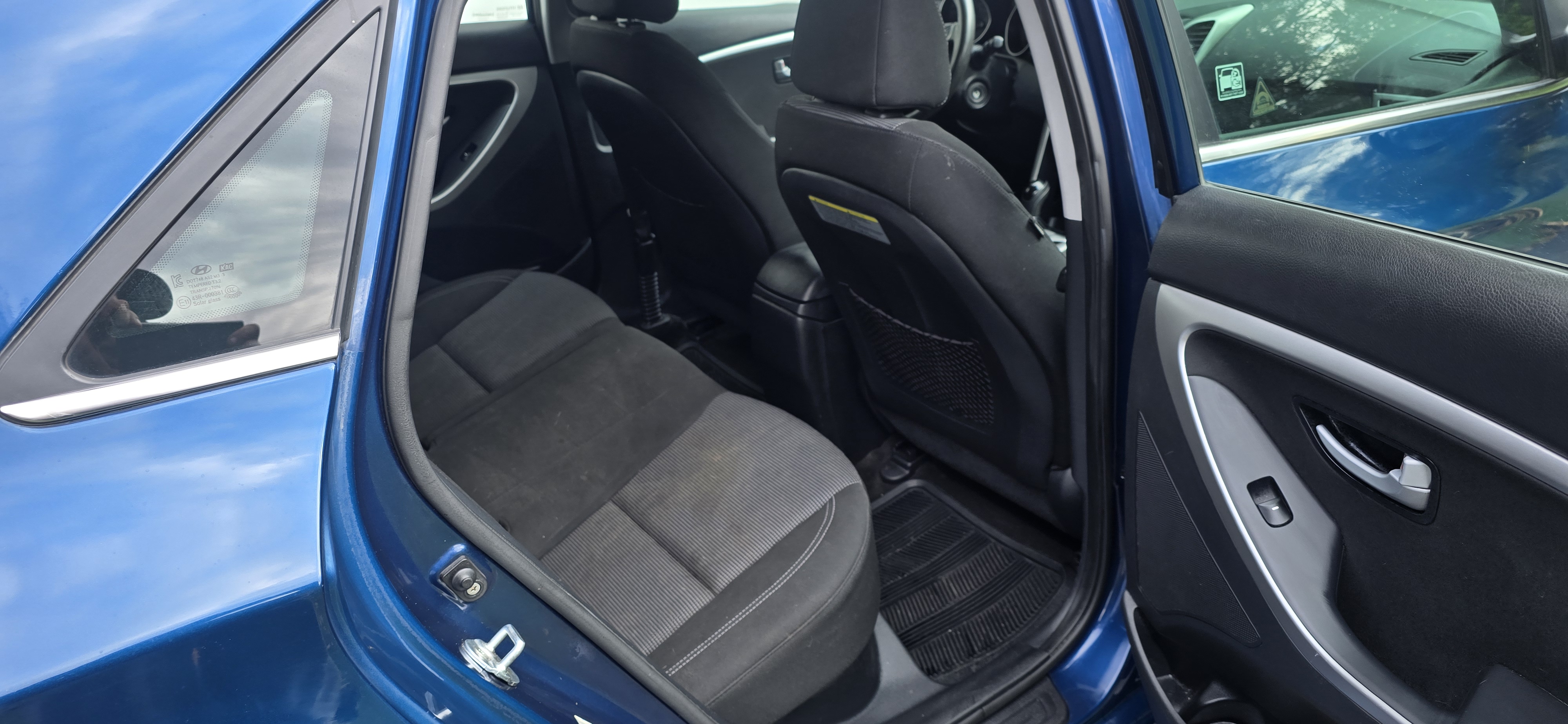 Used 2014 Hyundai Elantra GT FWD image 13