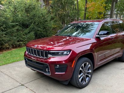 Used 2023 Jeep Grand Cherokee Overland w/ Luxury Tech Group IV