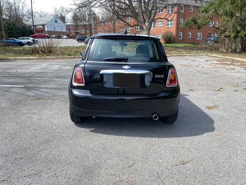 Used 2009 MINI Cooper Hardtop image 5
