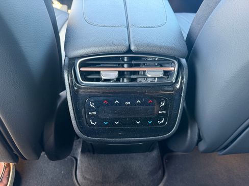 Used 2023 Mercedes-Benz EQE 500 4MATIC SUV image 9
