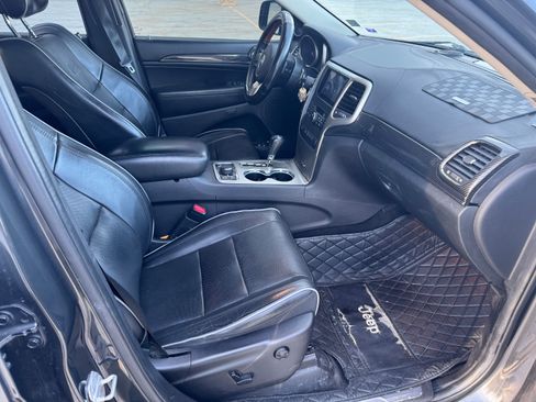 Used 2011 Jeep Grand Cherokee Overland image 13