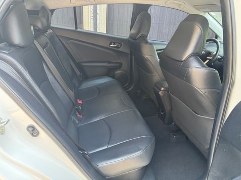 Used 2017 Toyota Prius Two image 26