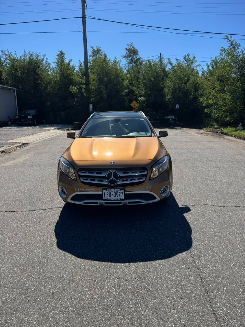 Used 2018 Mercedes-Benz GLA 250 4MATIC image 4