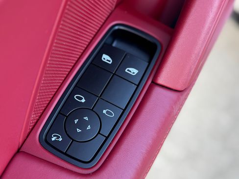 Used 2023 Porsche 911 Carrera S image 18