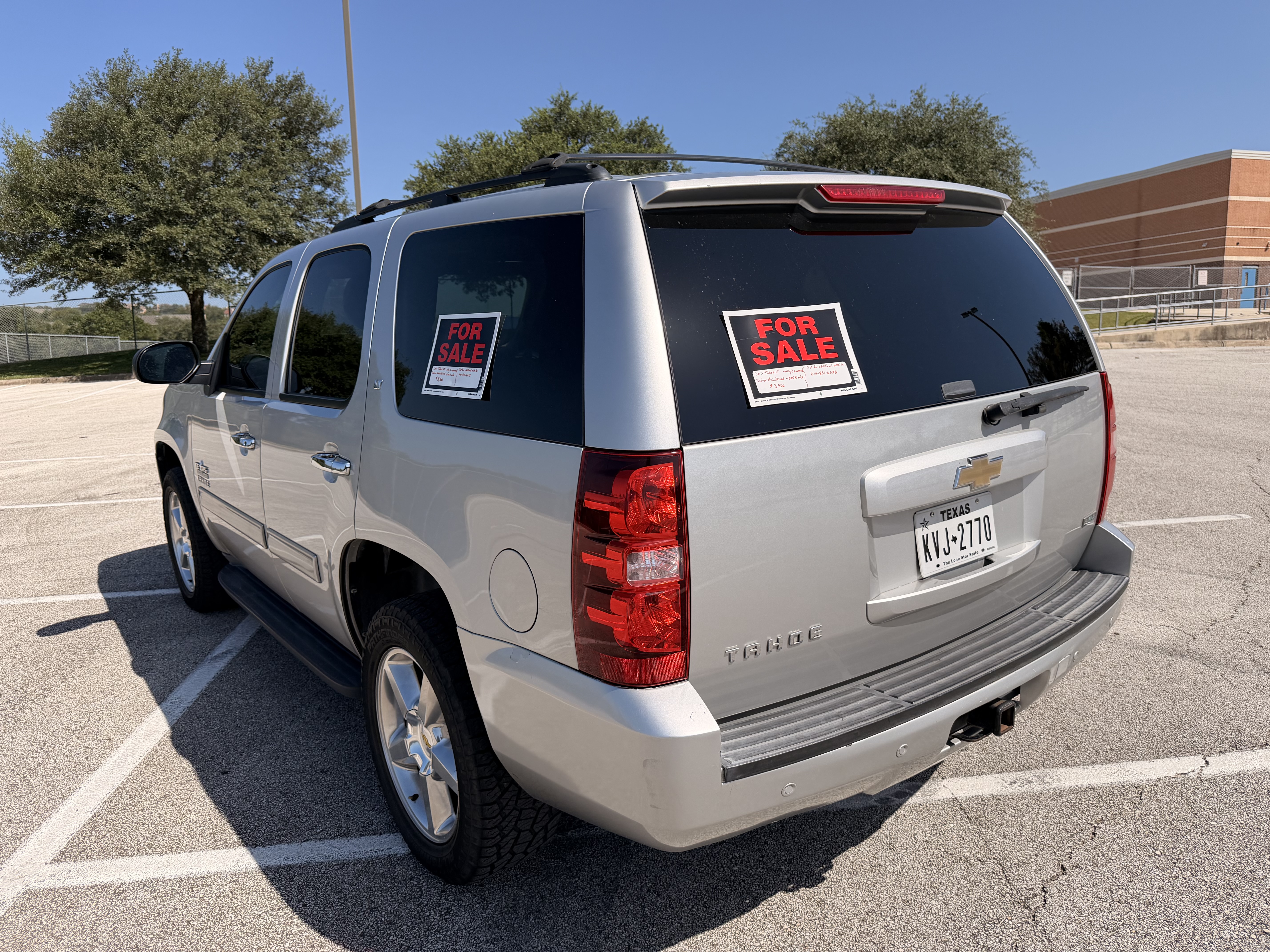 Used 2011 Chevrolet Tahoe LT w/ Texas Edition RWD image 5