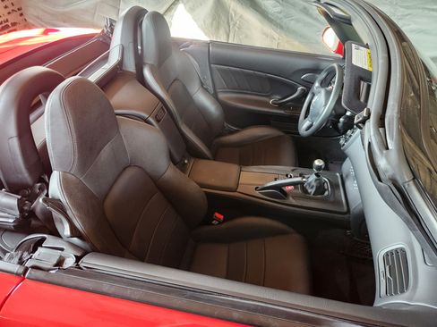 Used 2006 Honda S2000 image 5