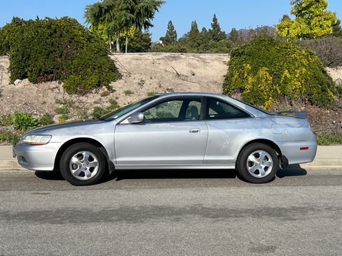 Used 2002 Honda Accord EX image 1