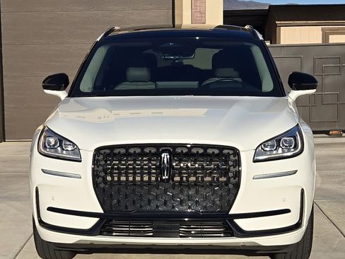 Used 2025 Lincoln Corsair Reserve w/ Equipment Group 202A FWD image 1