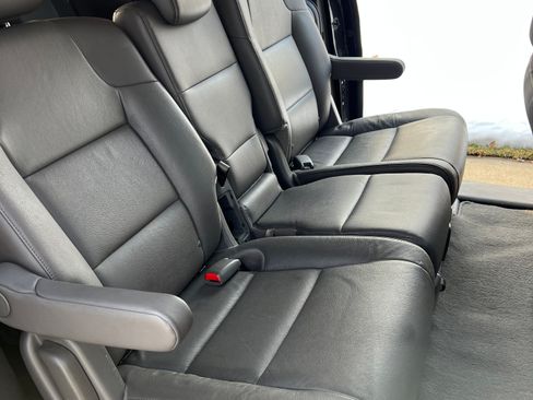 Used 2016 Honda Odyssey EX-L image 8