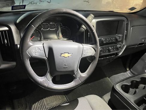 Used 2018 Chevrolet Silverado 1500 LT w/ All Star Edition image 15