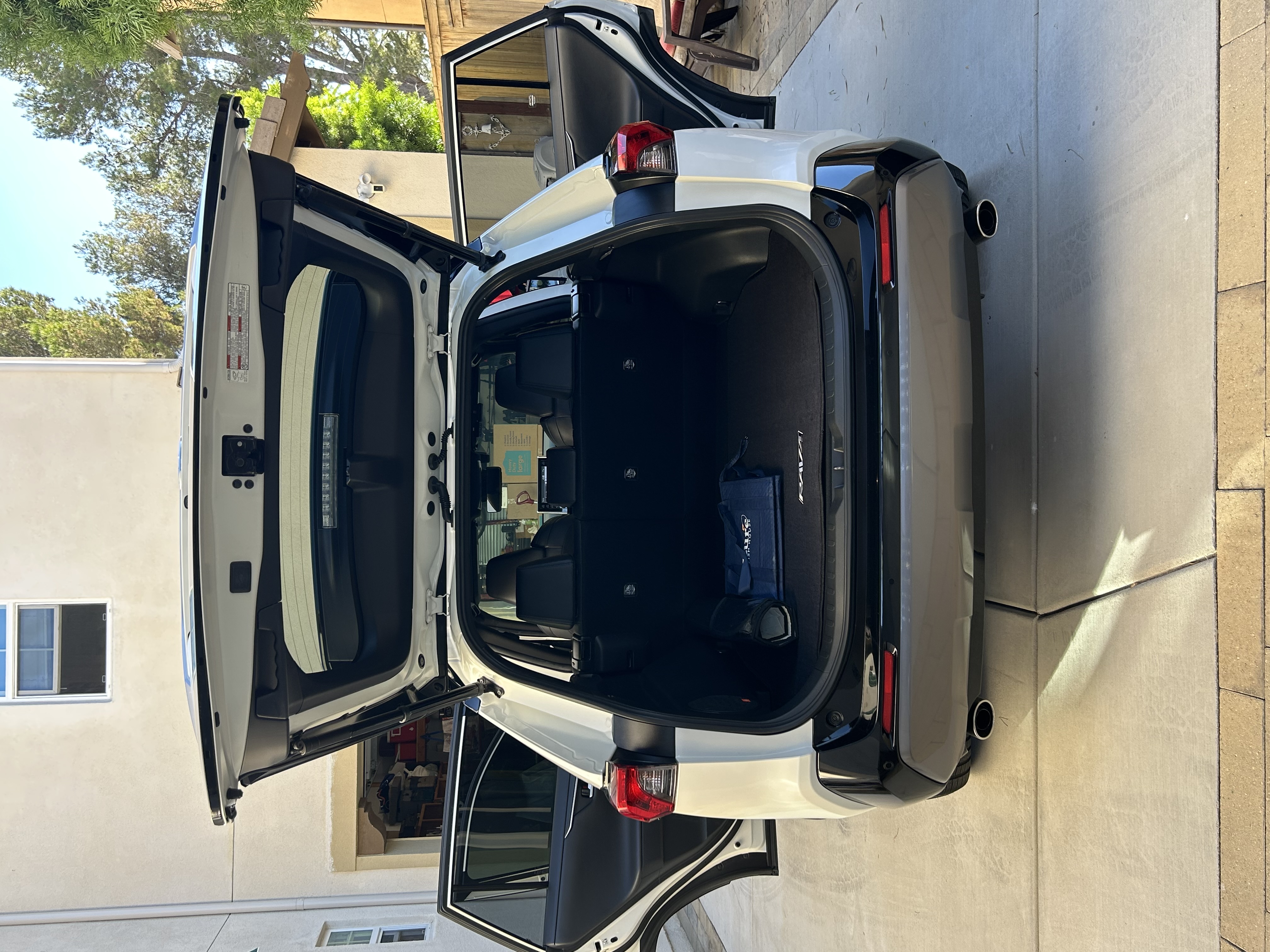Used 2019 Toyota RAV4 XSE AWD/4WD image 11