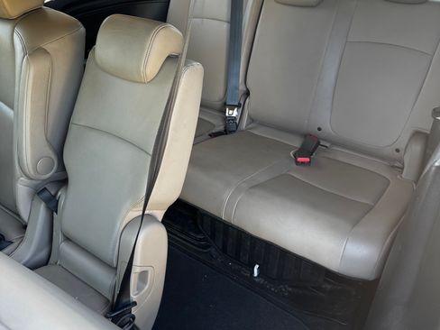 Used 2019 Honda Odyssey Elite image 12