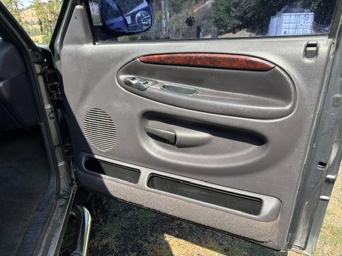 Used 2002 Dodge Ram 2500 Truck 4x4 Quad Cab image 8