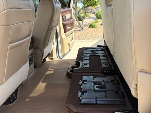 Used 2014 RAM 3500 Laramie w/ Protection Group image 20