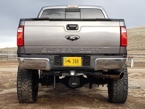 Used 2013 Ford F250 Lariat w/ Lariat Ultimate Pkg image 9