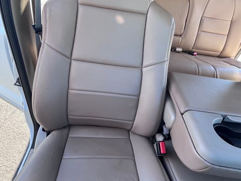 Used 2002 Ford F350 4x4 Crew Cab Super Duty image 12