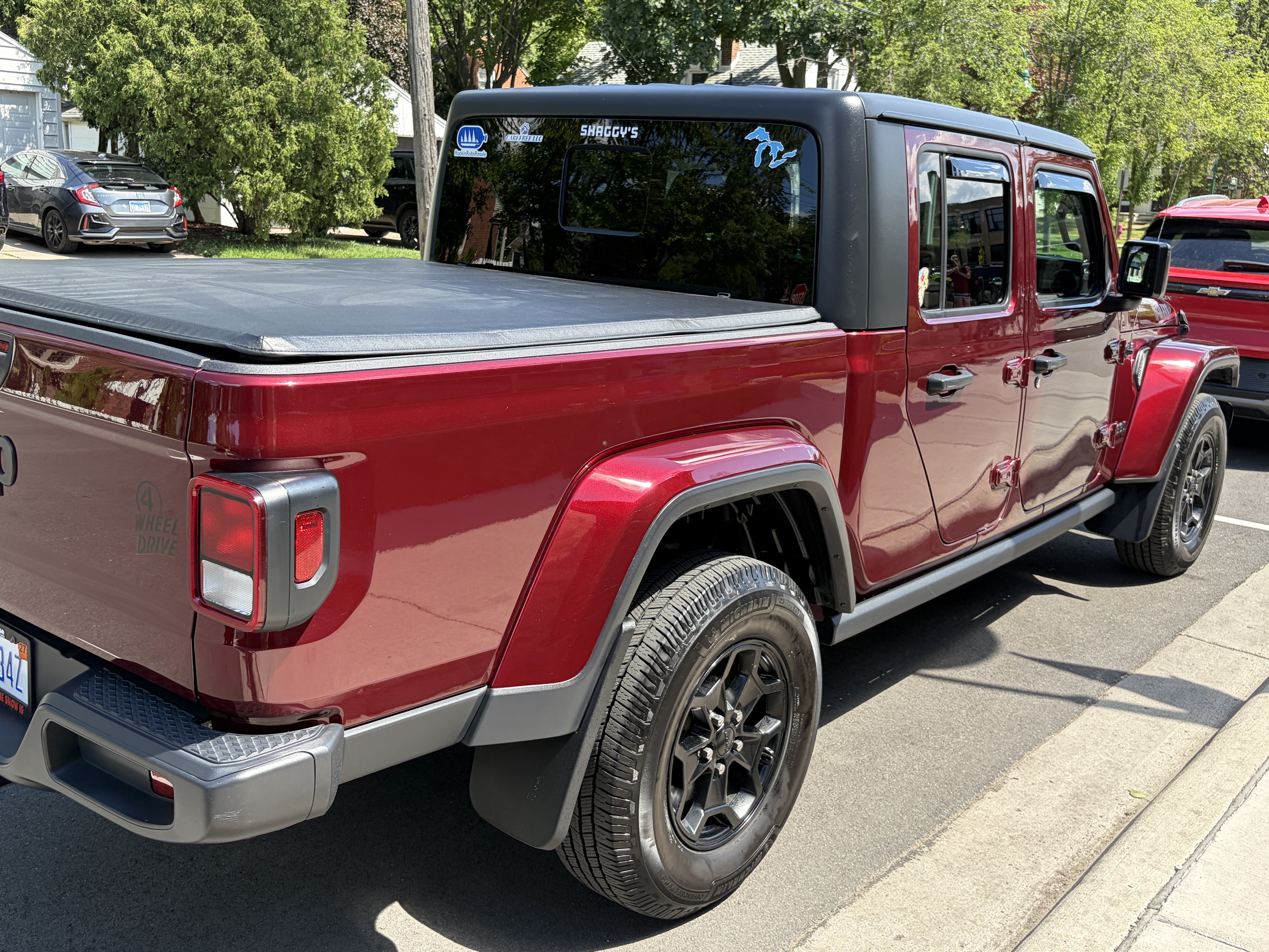 Used 2021 Jeep Gladiator Sport AWD/4WD image 8