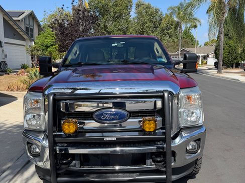 Used 2013 Ford F250 Lariat AWD/4WD image 4