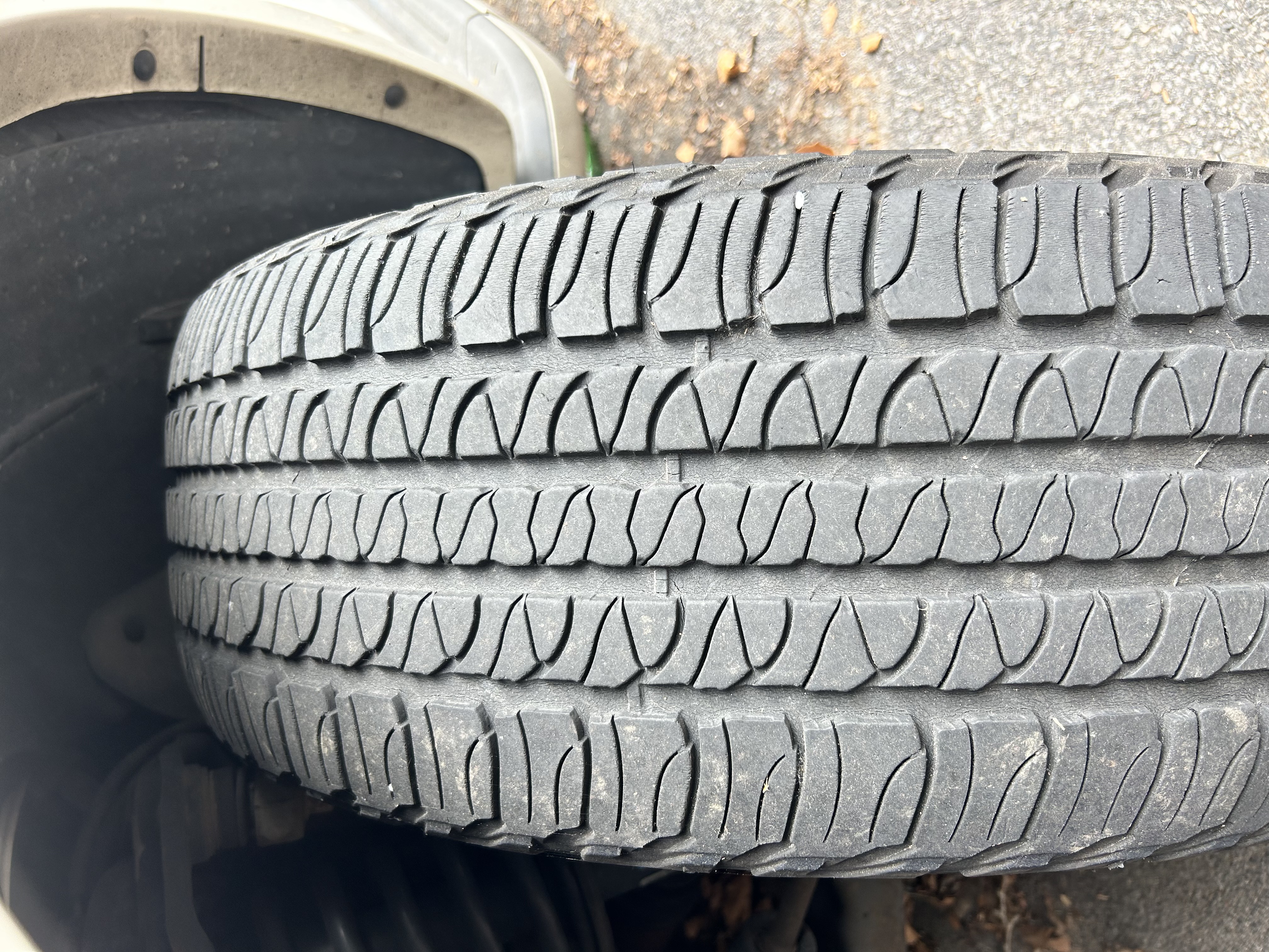 Used 2010 Ford Explorer Eddie Bauer AWD/4WD image 15
