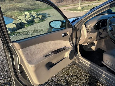 Used 2006 Nissan Altima 2.5 S w/ (F01) SL Pkg image 17