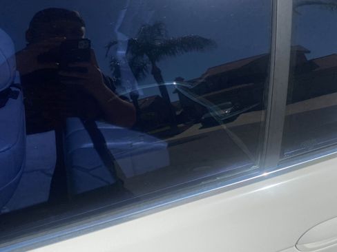 Used 2001 BMW 530i Sedan image 15