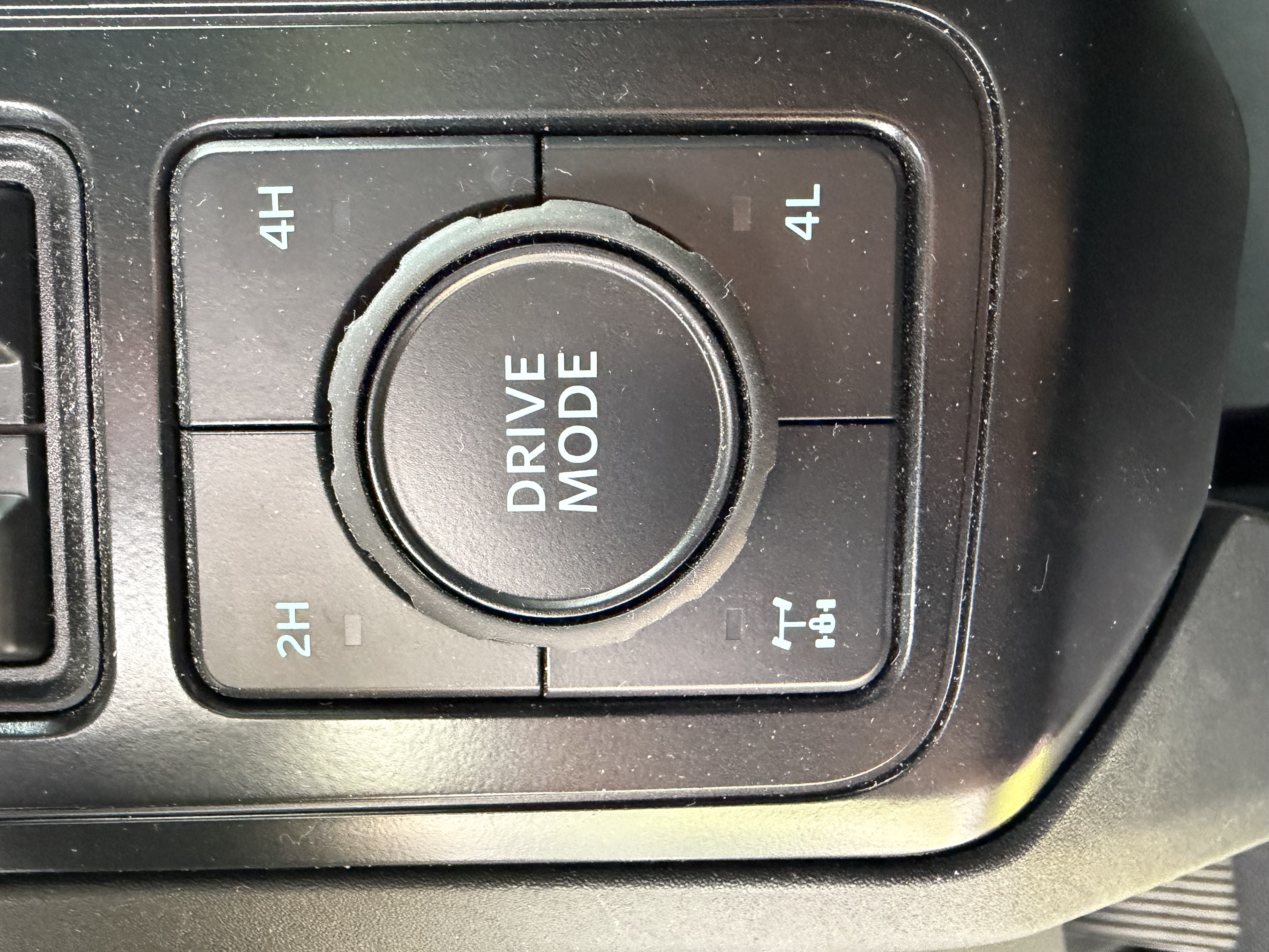 Used 2024 Ford F250 XL w/ STX Appearance Package AWD/4WD image 10