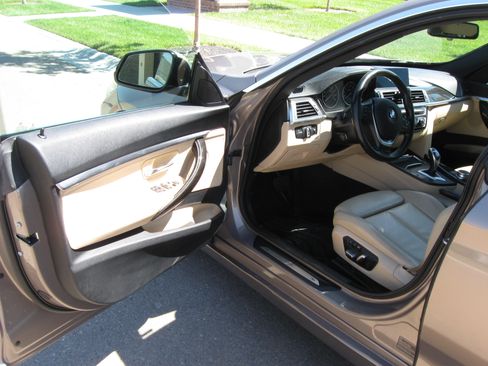 Used 2018 BMW 330i Gran Turismo xDrive AWD/4WD image 10