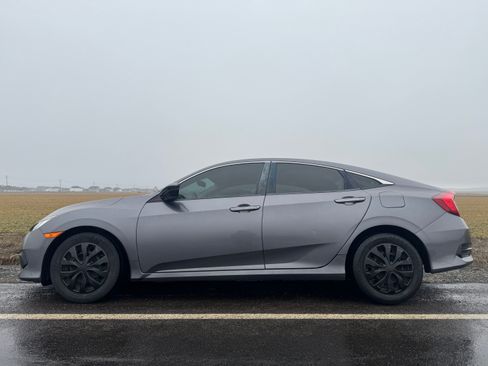 Used 2016 Honda Civic LX image 9