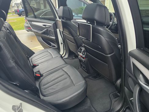 Used 2014 BMW X5 xDrive35i image 16