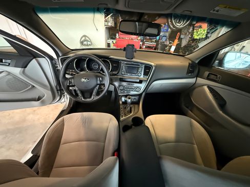 Used 2013 Kia Optima LX w/ Convenience Plus Pkg image 15