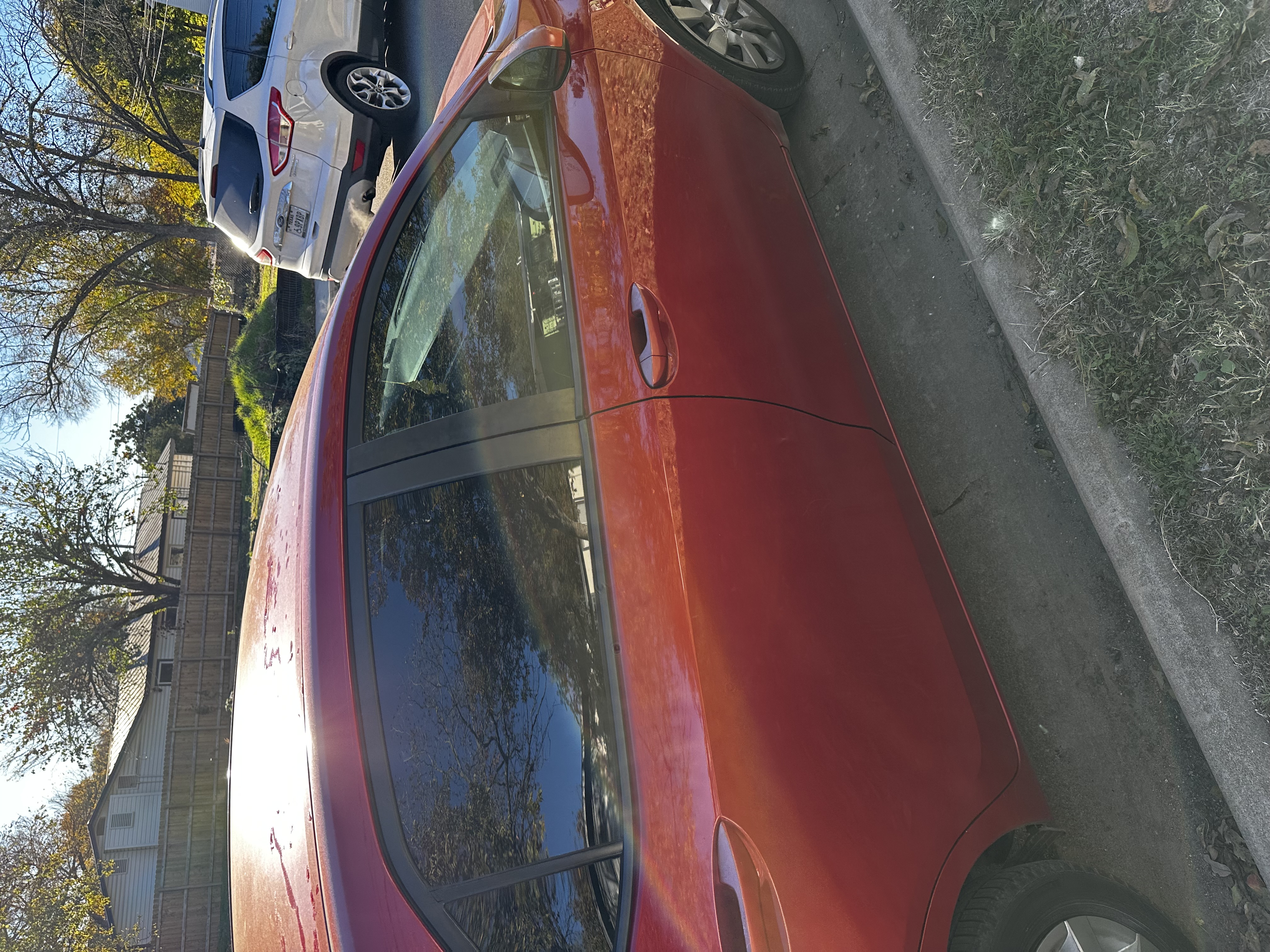 Used 2014 Toyota Corolla LE FWD image 1